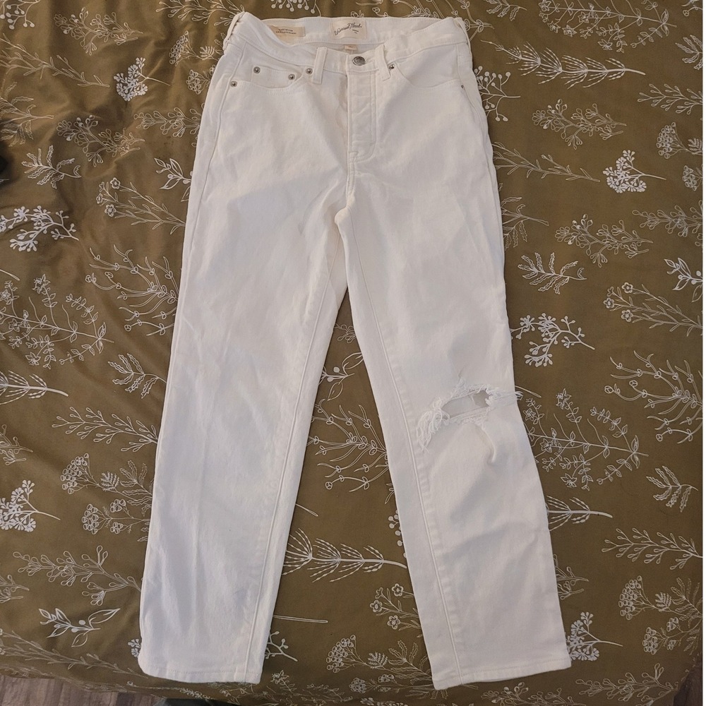 Universal Thread Mid Rise 80's Slim White Distressed Jeans Womens 4S 90s Holiday